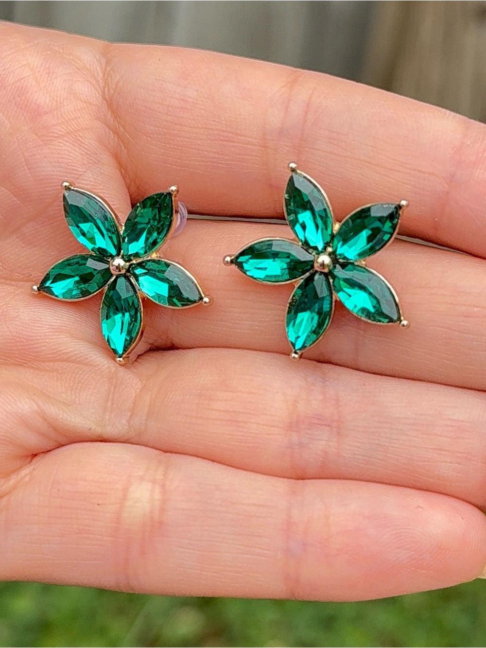 Gold-Tone Emerald Green Flower Stud Earrings - Picture 4 of 4